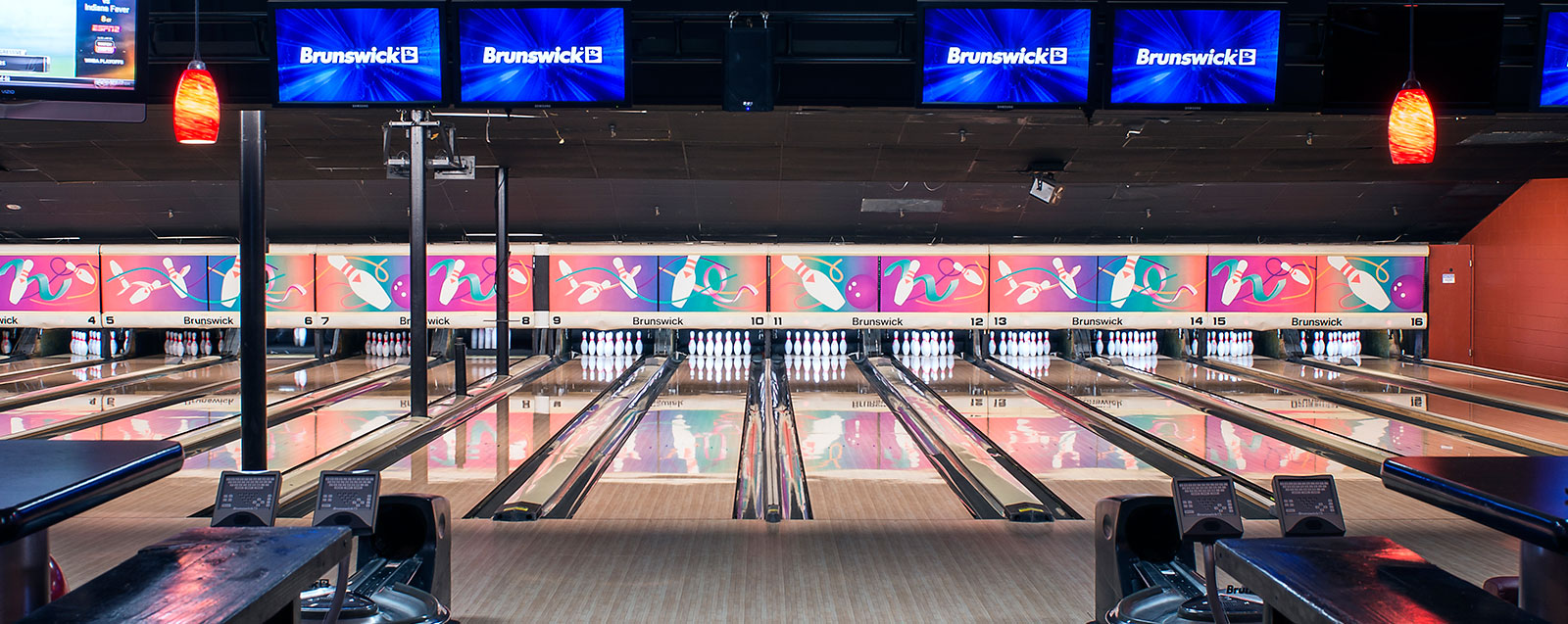 bowling alleys in mississauga